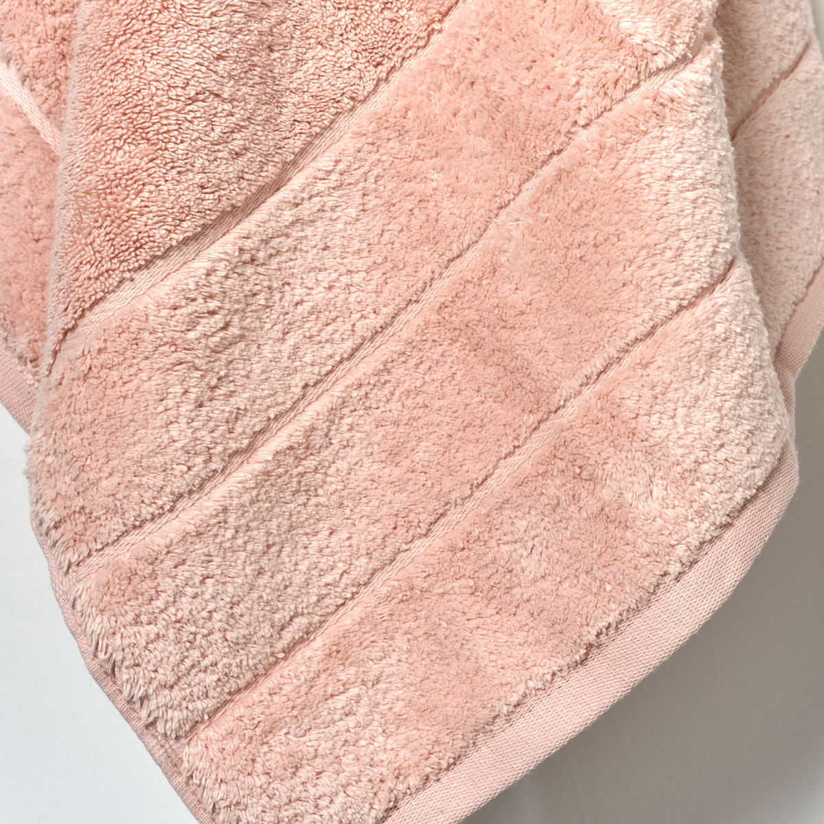 03 10 0056 Toalha Banho Seven Hundred Rosa 002